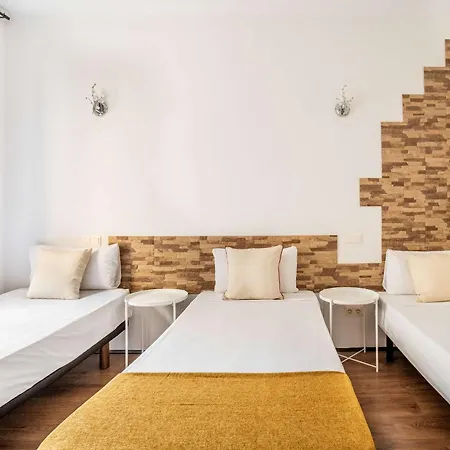 The Collection - 4- Bedroom In Gracia Village Barcelona